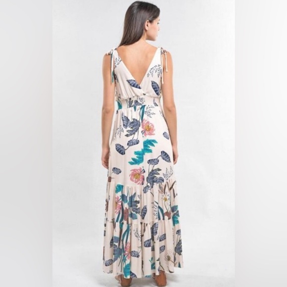 NWT Lovestitch Off White Floral Maxi Dress Sizes S - Picture 2 of 7